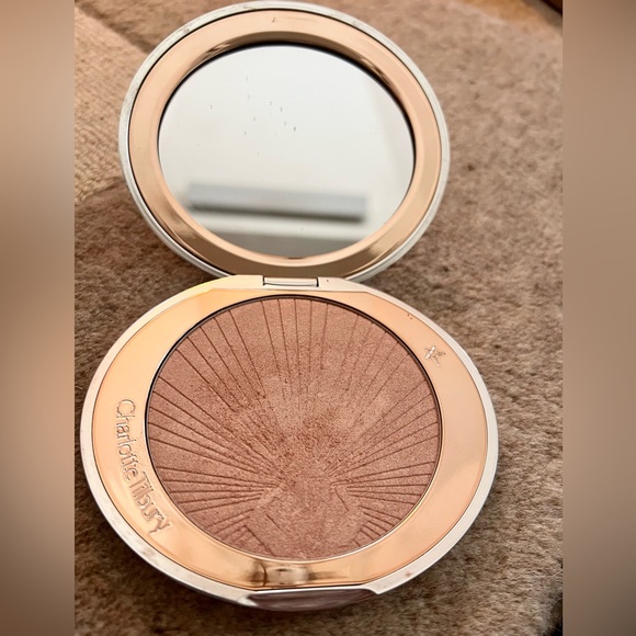 Charlotte Tilbury Other - CHARLOTTE TILBURY HOLLYWOOD SUPERSTAR GLOW LIMITED EDITION HIGHLIGHTER